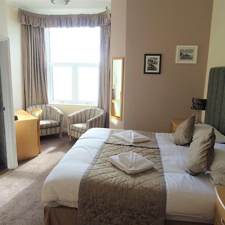 Membly Hall Hotel Falmouth Esterno foto