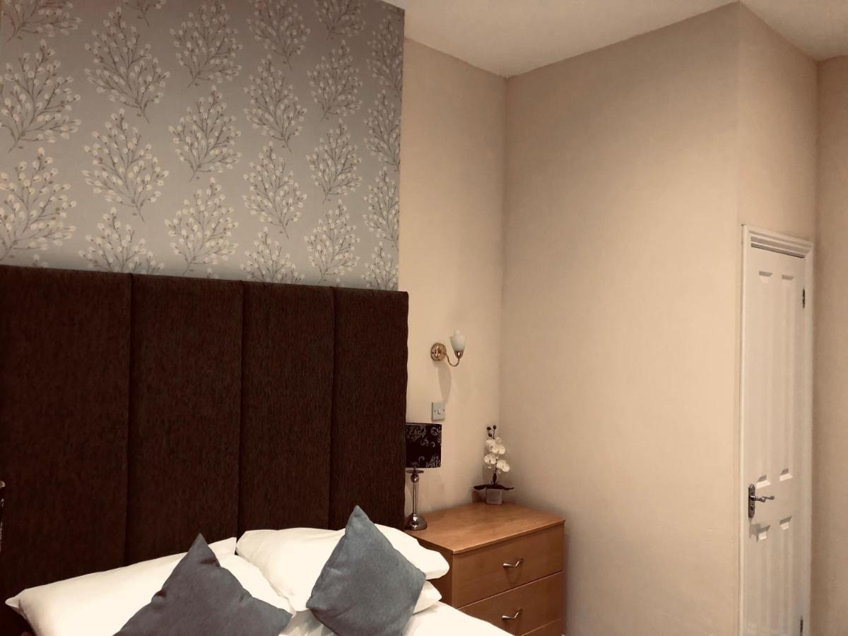 Membly Hall Hotel Falmouth Esterno foto