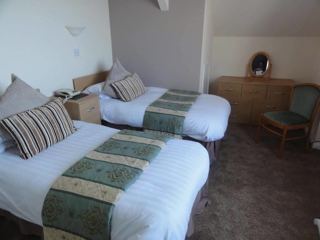 Membly Hall Hotel Falmouth Esterno foto